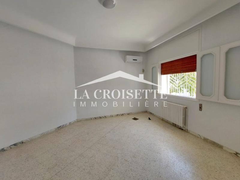 Villa S+6 à La Marsa